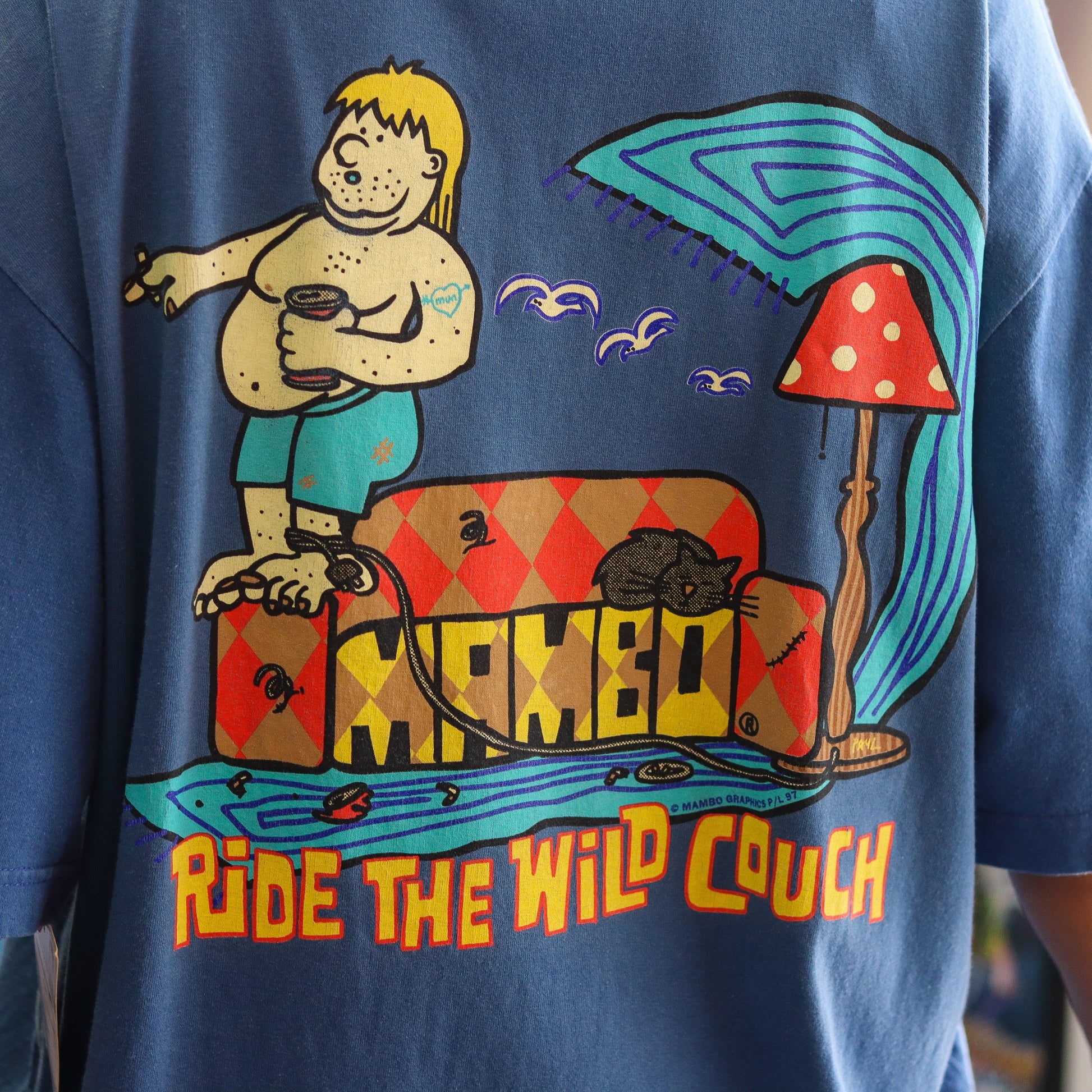 1997 Mambo Ride The Wild Couch T-Shirt (XL)