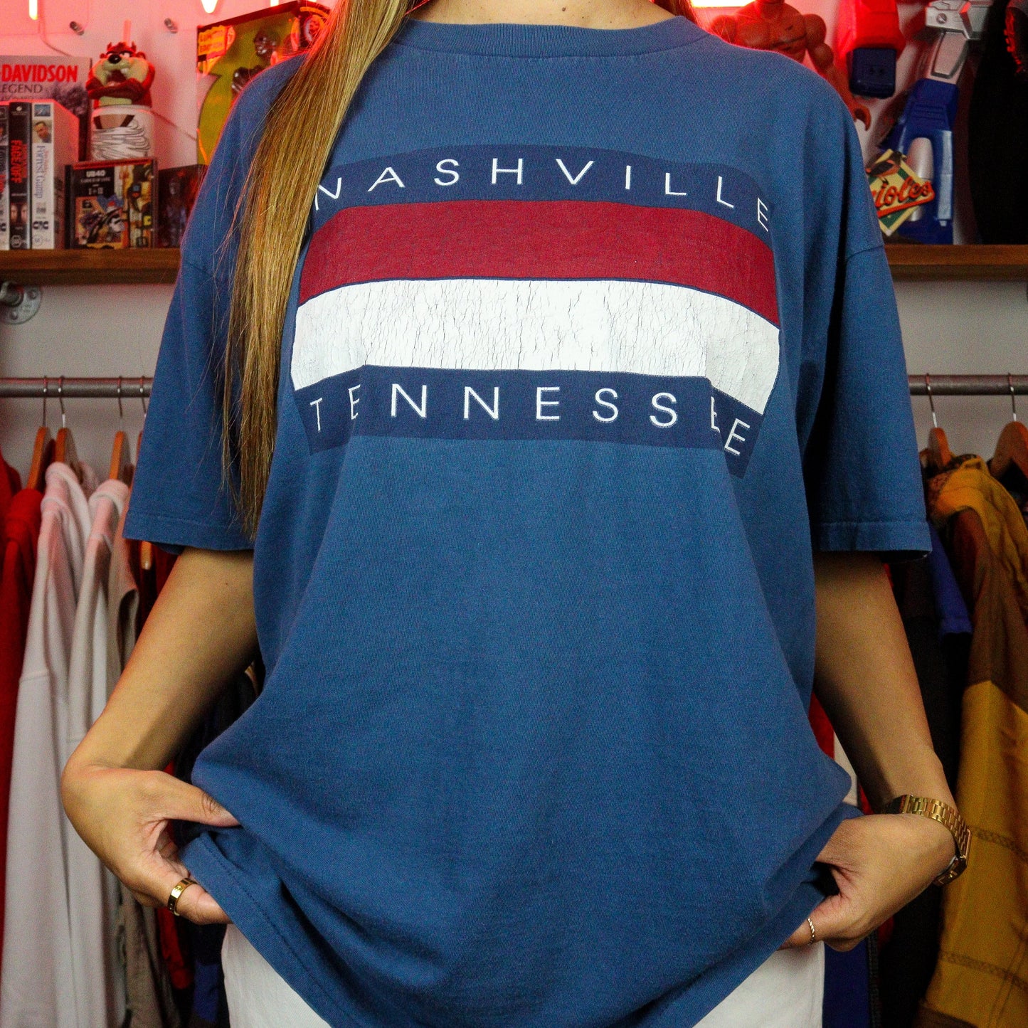 Nashville Tennessee Graphic T-Shirt (XL)