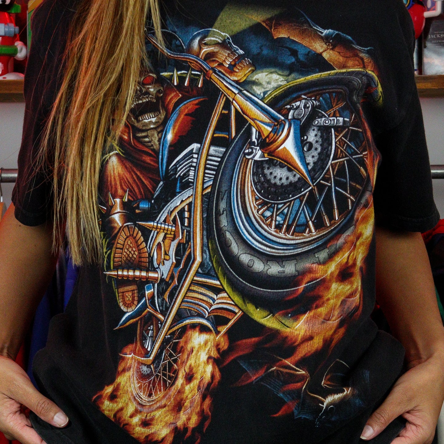 Skull Biker Graphic T-Shirt (L)